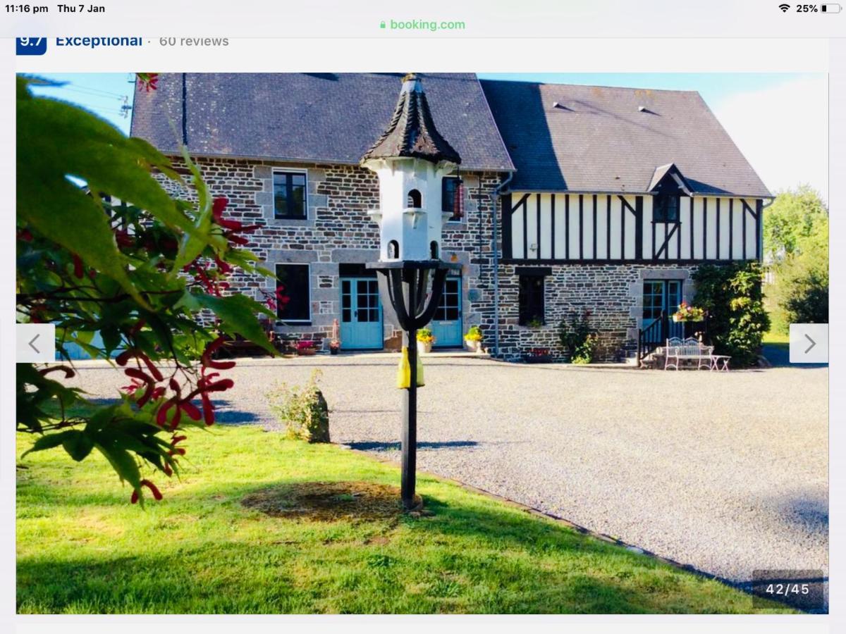 Maison Mai Or La Petite Maison Mai Or La Petite Grange Or All Three La Chapelle-Uree Exterior photo